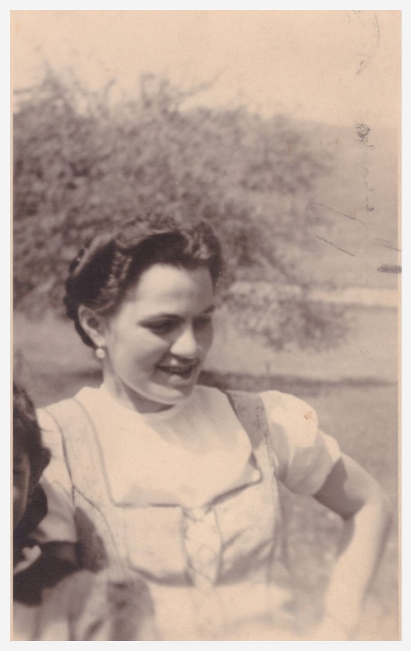 1946_Portrait.jpg