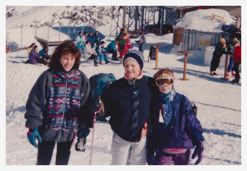 1992x_beim_Skifahren_Janis.jpg